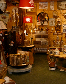 tabout-store about-store